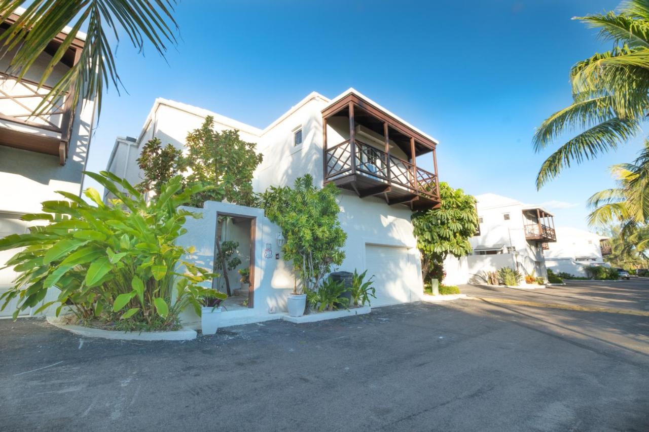 Caprice 9 - Oceanfront Villa - Gated Community With Pool Nassau Ngoại thất bức ảnh